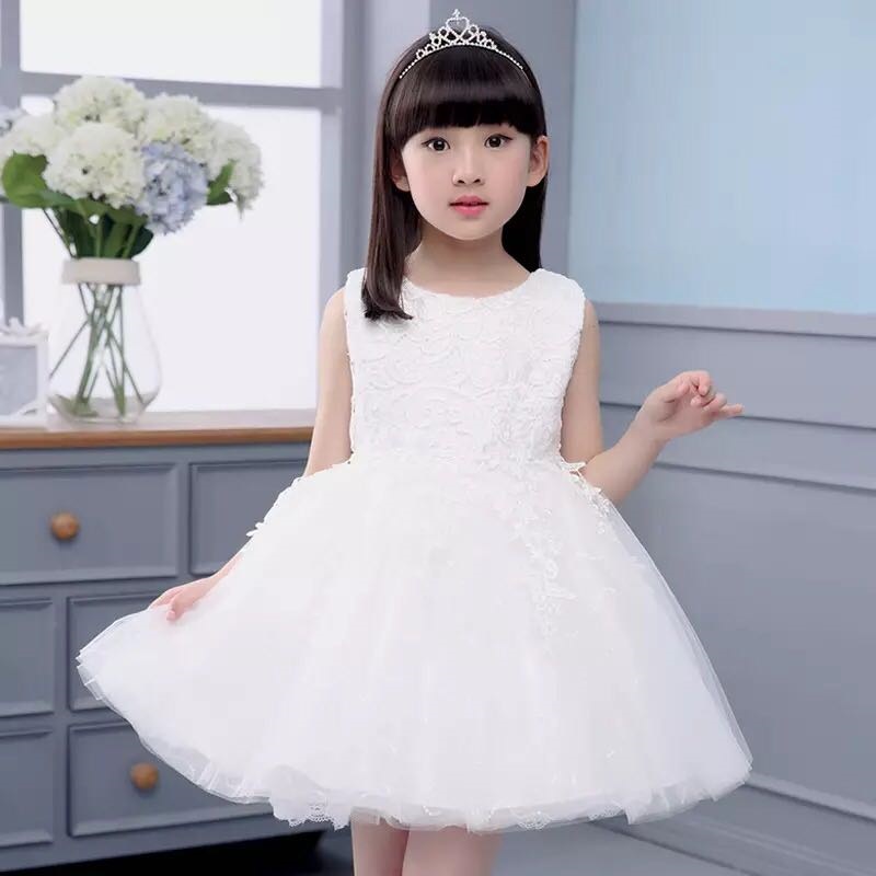 Học cắt may áo đầm có đường ráp ngang eo