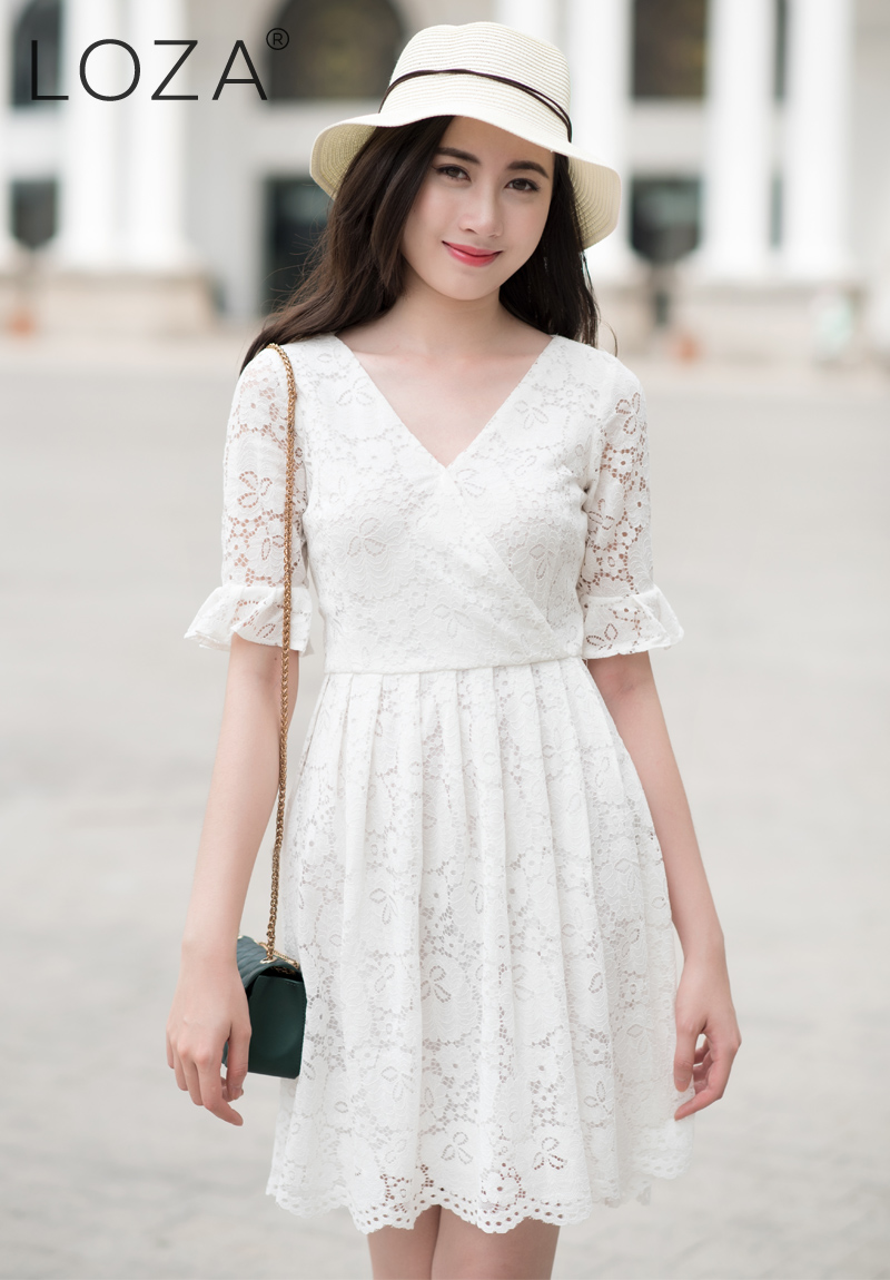 Cắt may váy có đường ráp vòng chân ngực